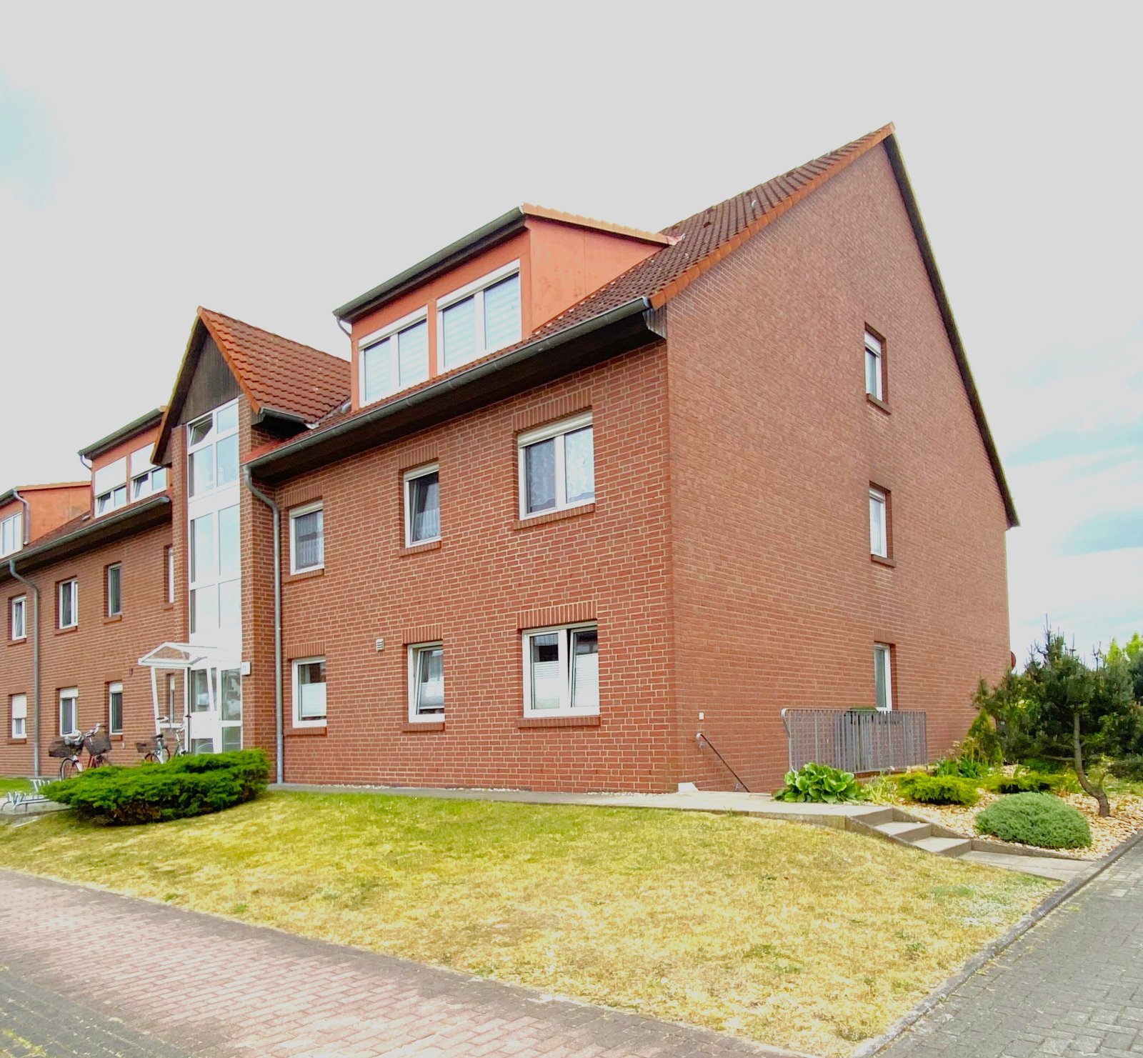 Zum Verkauf - eine 86 m² große Dreizimmerwohnung in Neustadt-Glewe, gelegen in einer attraktiven und ruhigen Wohnlage Zum Verkauf - eine 86 m² große Dreizimmerwohnung in Neustadt-Glewe, gelegen in einer attraktiven und ruhigen Wohnlage